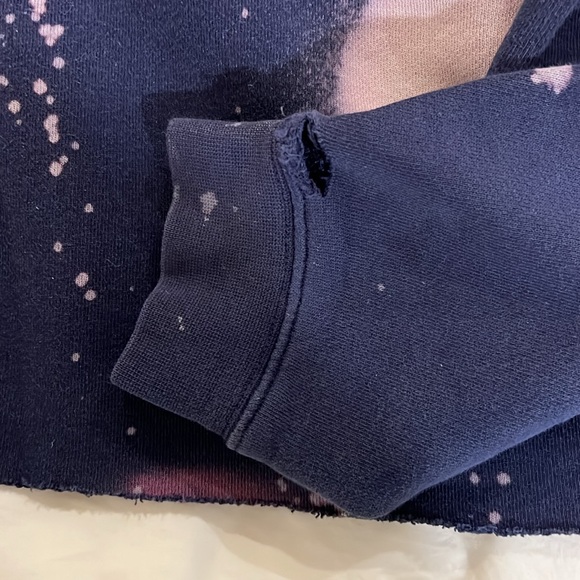 Patriots Crew Neck Sweatshirt - Picture 4 of 5